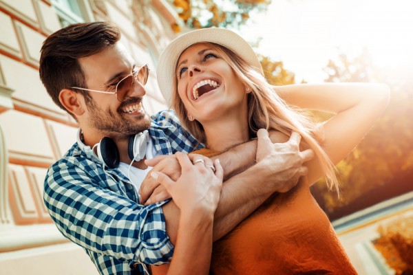 Ευτυχισμένα ζευγάρια – Δέκα χαρακτηριστικά που δείχνουν αντοχή στον χρόνο