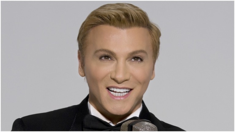 Τάκης Ζαχαράτος – Αφιέρωσε τραγούδι στους ήρωες του 2021, τους πυροσβέστες