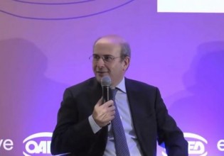 Υπουργείο Εργασίας: 15.000 ευρώ σε 4.000 νέους για δημιουργία start up μέσω Google