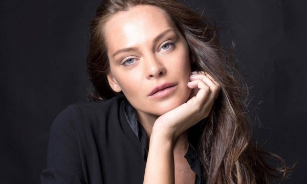 Φτιάξτε λαχταριστά ντόνατ όπως η Υβόννη Μπόσνιακ