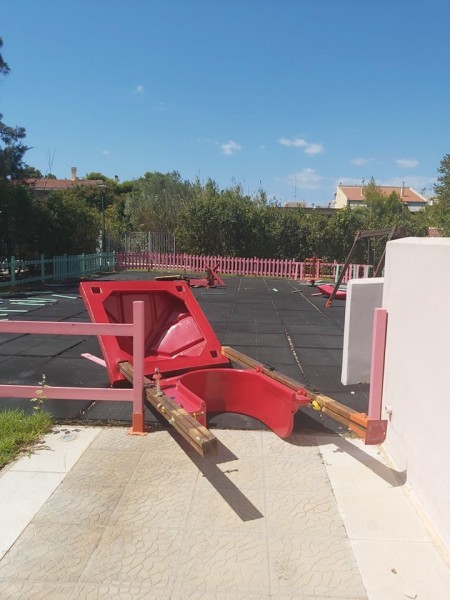 Βανδάλισαν ξανά παιδική χαρά στο Ρέθυμνο