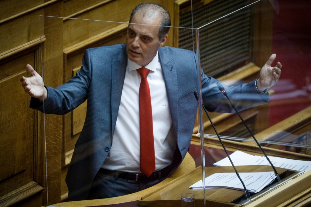 Οι εκ δεξιών κίνδυνοι για τη Δεξιά