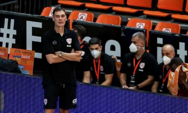 Μπαρτζώκας – «Να χτίσουμε μία σκληρή ομάδα και να προσαρμοστούμε στις συνθήκες»