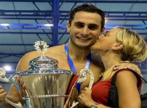 Μάριος Καπότσης – Η τρυφερή εξομολόγηση για την Κόνι Μεταξά