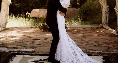 Παραμυθένιος γάμος στο Χόλιγουντ - Ποια σταρ παντρεύτηκε