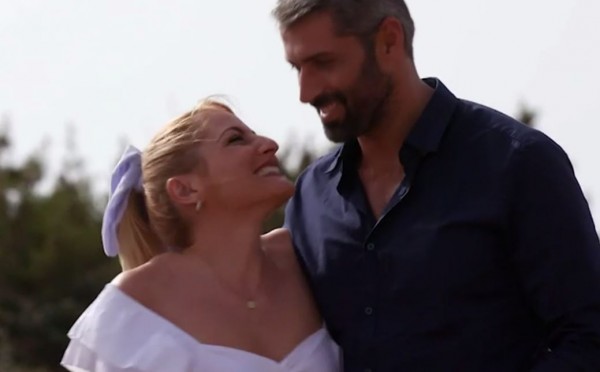 The Bachelor – H… ιπτάμενη έκπληξη και το πρώτο φιλί στον Αλέξη Παππά