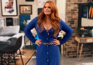 Σίσσυ Χρηστίδου – Γέμισε δύο καρότσια με σχολικά για τους γιους της