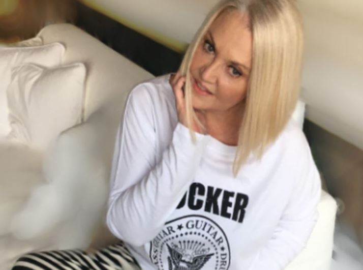 Ρούλα Κορομηλά – Άλλαξε look και αυτή την αλλαγή δεν την περίμενε κανείς