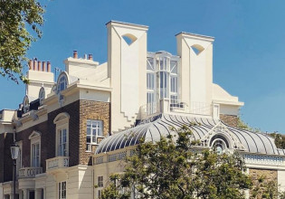 Ανοιχτό στο κοινό το περίφημο «Cosmic House» του Τσαρλς Τζενκς