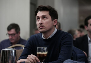 ΚΙΝΑΛ – Χωρίς το πράσινο φως Γεννηματά η υποψηφιότητα Χρηστίδη – Τι του είπε στο τηλέφωνο