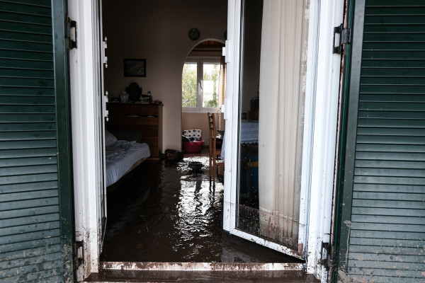 Κακοκαιρία «Αθηνά» – Σημαντικά προβλήματα σε Βόρεια Εύβοια και Πήλιο με 700 χιλιοστά βροχής