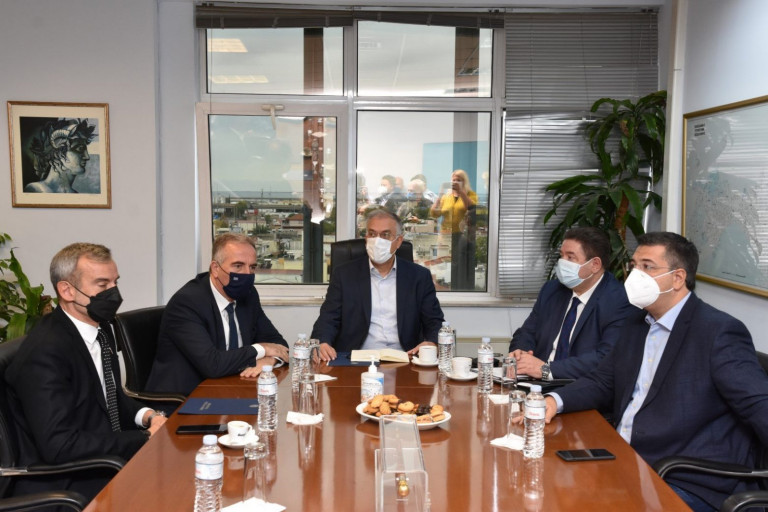 Θεοδωρικάκος – Δεν θα επιτρέψουμε να αναστηθεί μία φασιστική, ναζιστική οργάνωση