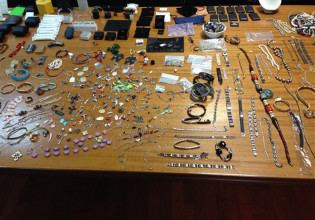 Ροζ Πάνθηρες – Αναβιώνει η πολύκροτη δίκη τριών μελών της διαβόητης σπείρας