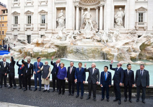 G20 – Στη Φοντάνα Ντι Τρέβι «εύχονται» οι ισχυρότεροι ηγέτες του κόσμου