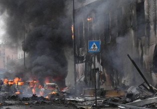 Μιλάνο – Βίντεο από τη στιγμή της συντριβής του αεροσκάφους του Ρουμάνου μεγιστάνα