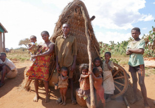 Κλιματική αλλαγή – Η Μαδαγασκάρη προσεύχεται για βροχή εν μέσω λιμού