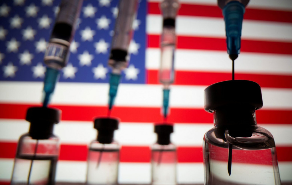 Εμβόλιο – Οι ΗΠΑ έτοιμες να εγκρίνουν συνδυασμούς διαφορετικών σκευασμάτων