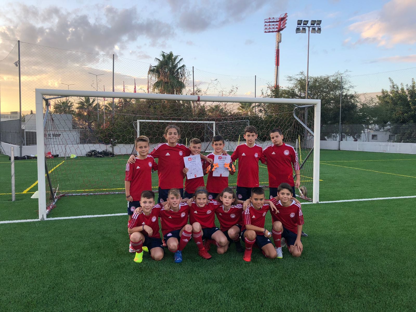 Ολυμπιακός – Οι βραβεύσεις για το πρόγραμμα «Life outside the box»