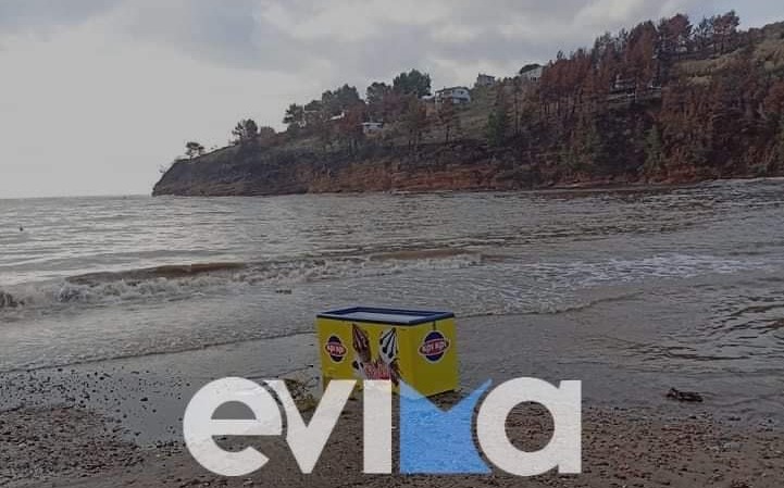 Εύβοια – Κραυγή απόγνωσης από τους κατοίκους στην Κοτσικιά – «Τα πράγματά μας βρέθηκαν στη θάλασσα»