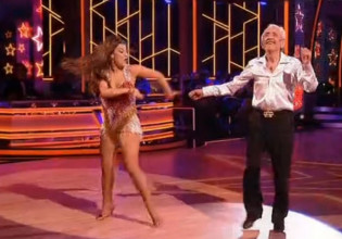 DWTS – Ο Τάσος Παλαντζίδης χόρεψε «sex bomb» και αποθεώθηκε