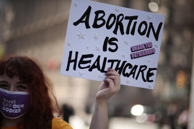 Τζένιφερ Λόρενς και Έιμι Σούμερ - Συμμετέχουν στις πορείες υπέρ των εκτρώσεων