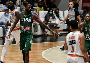 Γουάιτ – «Δεν έχουμε περιθώριο να κοιτάμε πίσω, ξέρουμε τι κάναμε λάθος»