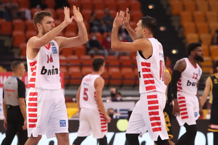 Basket League – Η παρακάμερα του Ολυμπιακός-ΑΕΚ