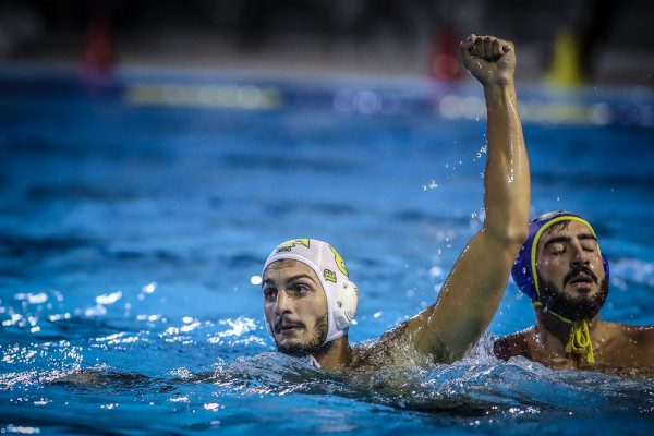 Εύκολα η ΑΕΚ (16-8)