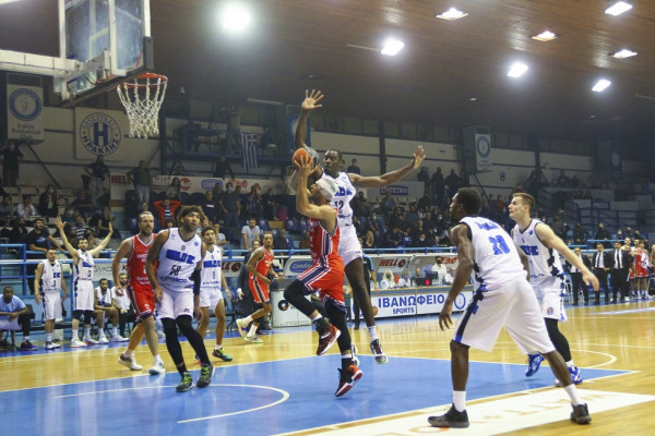 Ήττα στο φινάλε για τον Ηρακλή (64-63)