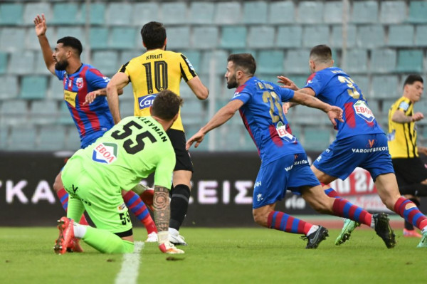 Τελικά πόσο διαφορετικό είναι να… είσαι ΑΕΚ; Γκολ -ντροπή στο 0-1