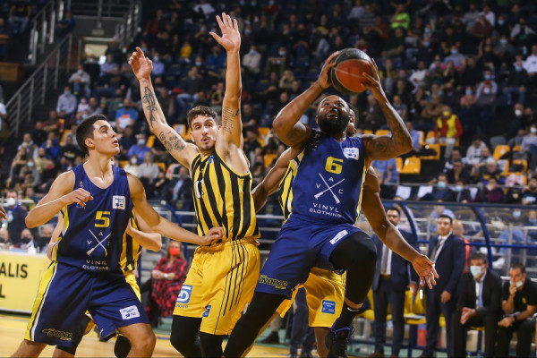 Μεγάλη  νίκη για το Λαύριο (73-69)