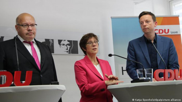 Γερμανία – Παραιτούνται Αλτμάιερ και Καρενμπάουερ από βουλευτές