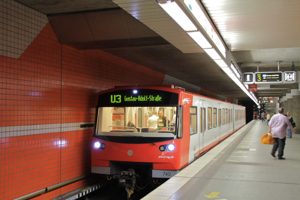 Η Γερμανία παρουσιάζει τα πρώτα τρένα χωρίς οδηγό