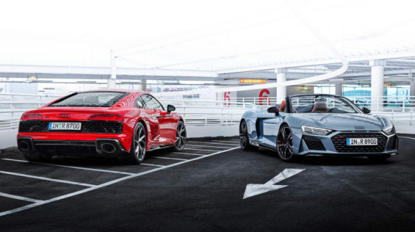 Audi R8 V10 RWD Performance: Ασκήσεις ισχύος