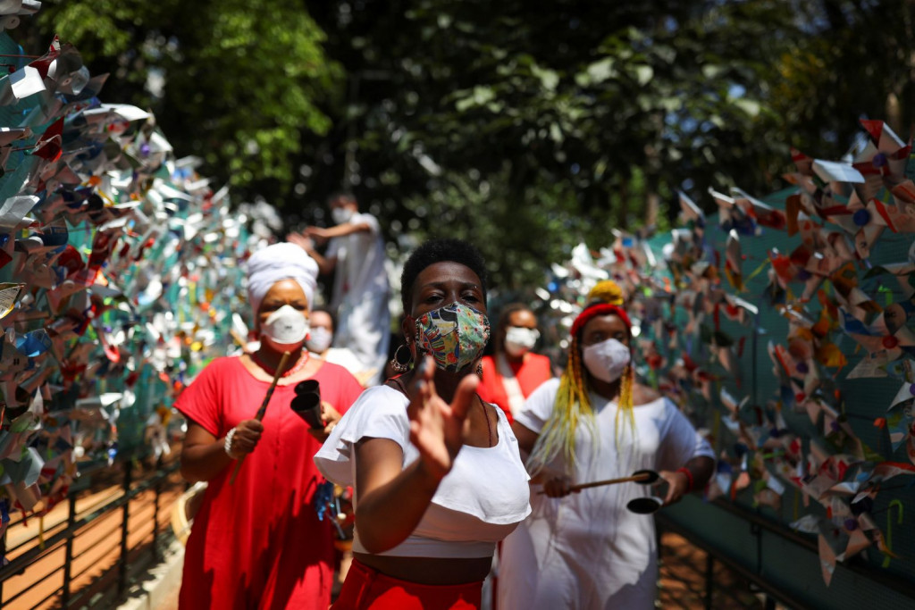 Βραζιλία – «Σαρώνει» ο κοροναϊός – 525 νεκροί και πάνω από 14.000 κρούσματα σε μια μέρα