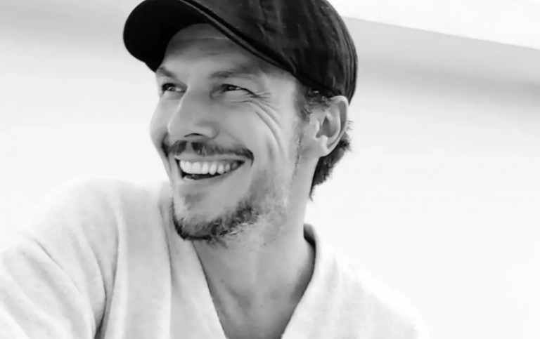 Iωάννης Παπαζήσης – Η επαγγελματική του πορεία και ο λόγος που θέλει να κρατάει κρυφή την προσωπική του ζωή