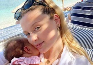 Kωνσταντίνα Κομμάτα – Γιόρτασε τα γενέθλιά της με τον Γιώργο Σαμαρά και την κόρη τους