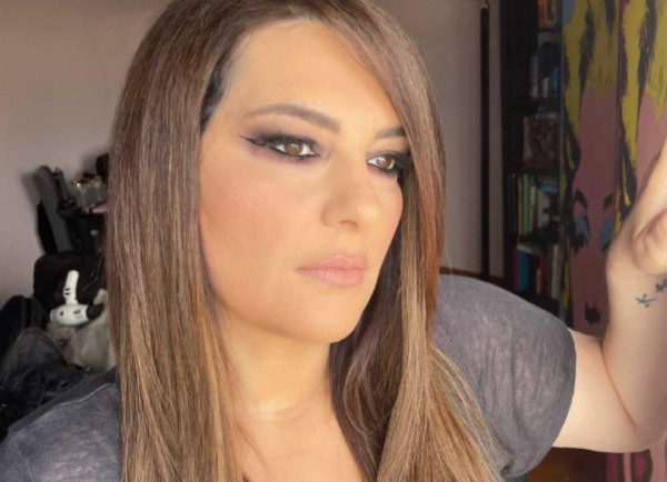 Κατερίνα Ζαρίφη – Παίρνει θέση για τις γυναικοκτονίες – «Πόσες ακόμα;»