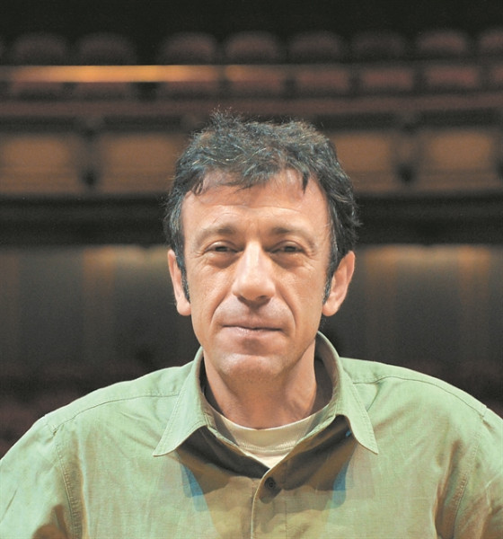 Μανώλης Μαυροματάκης – Η πολύ άσχημη συμπεριφορά που έχει δεχτεί απο σκηνοθέτη