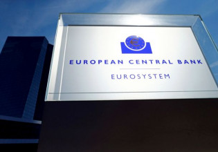 Για δωροδοκία κατηγορείται ο Πίτερ Καζίμιρ, μέλος του δ.σ. της ΕΚΤ