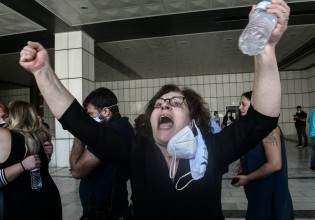 Δίκη Χρυσής Αυγής – Ένας χρόνος από την καταδίκη της Χρυσής Αυγής ως εγκληματικής οργάνωσης