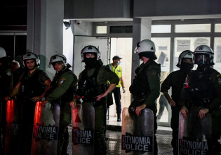 Καταδίωξη στο Πέραμα – Τα 10 λάθη που οδήγησαν στην τραγωδία