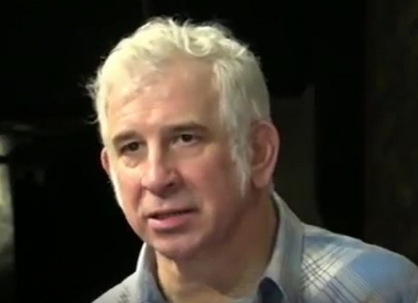 Πέτρος Φιλιππίδης – Όταν έβριζε τηλεοπτικό συνεργείο για κακή συμπεριφορά – «Είστε αγενής»