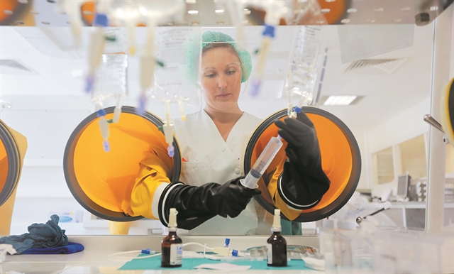 Καρκίνος – Νέα θεραπεία «εξαφανίζει» τους όγκους σε κεφάλι και λαιμό