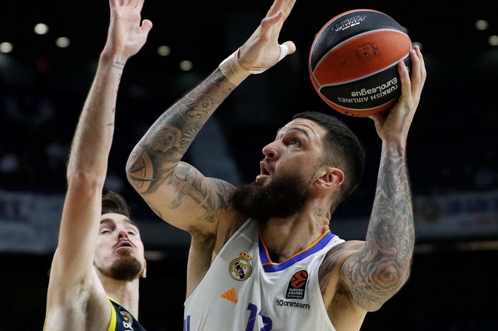 Νίκη – θρίλερ για την Ρεάλ (70-69)