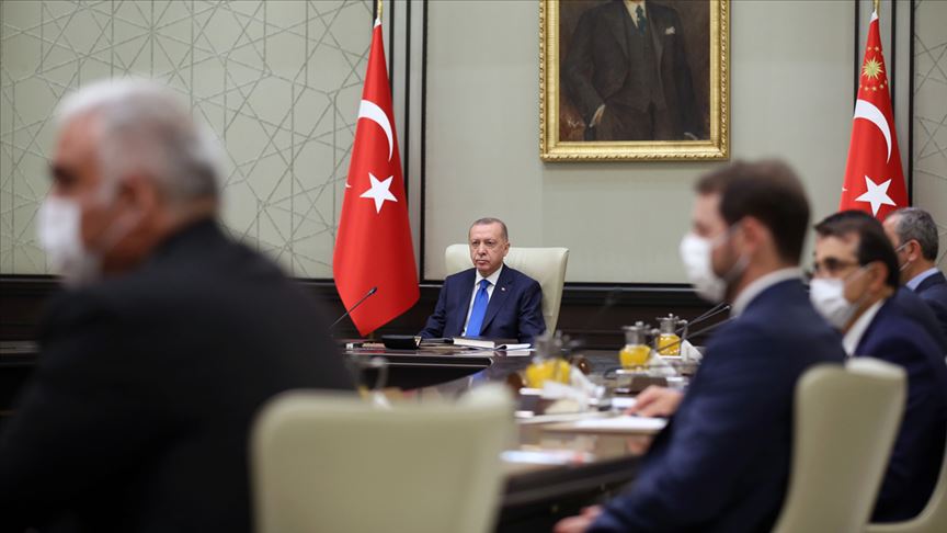 Τουρκία – Στα άκρα οδηγεί τη σχέση του με τη Δύση ο Ερντογάν