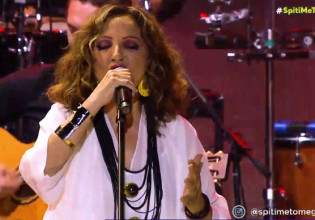 Σπίτι με το MEGA – H Γλυκερία σε τραγούδια που έχει πει η ίδια αλλά και η Χάρις Αλεξίου