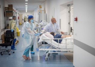 Βρετανία – Με ελλείψεις υγειονομικού προσωπικού απειλείται το εθνικό σύστημα υγείας