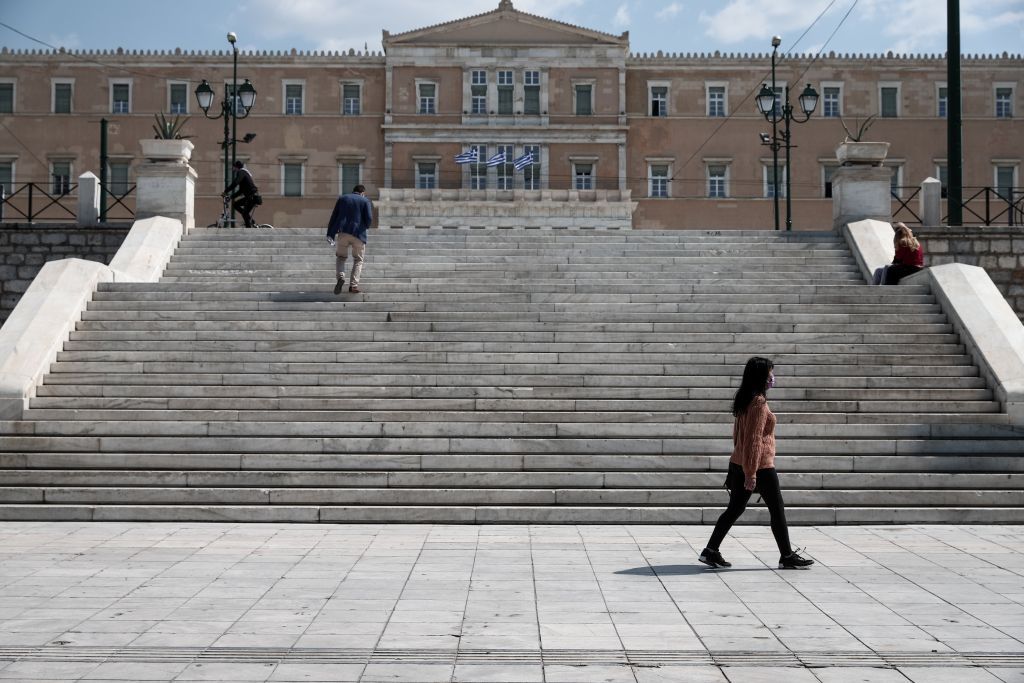 Κοροναϊός – 1.165 νέα κρούσματα και 31 θάνατοι – Στους 332 οι διασωληνωμένοι