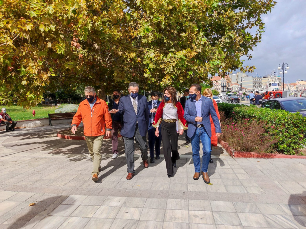 Στη Λέσβο η Γιάννα Αγγελοπούλου Δασκαλάκη